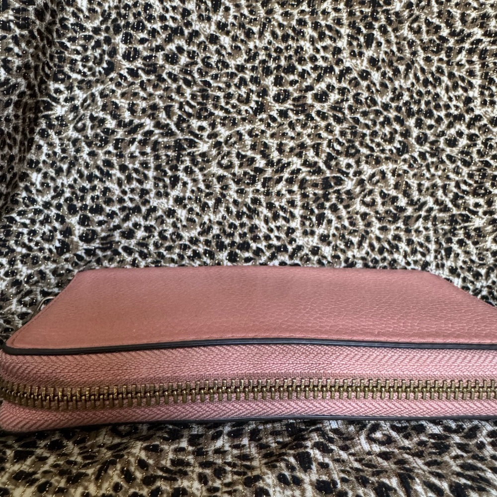 Michael Kors Pink Zip-Around Leather Wallet - Picture 4 of 12